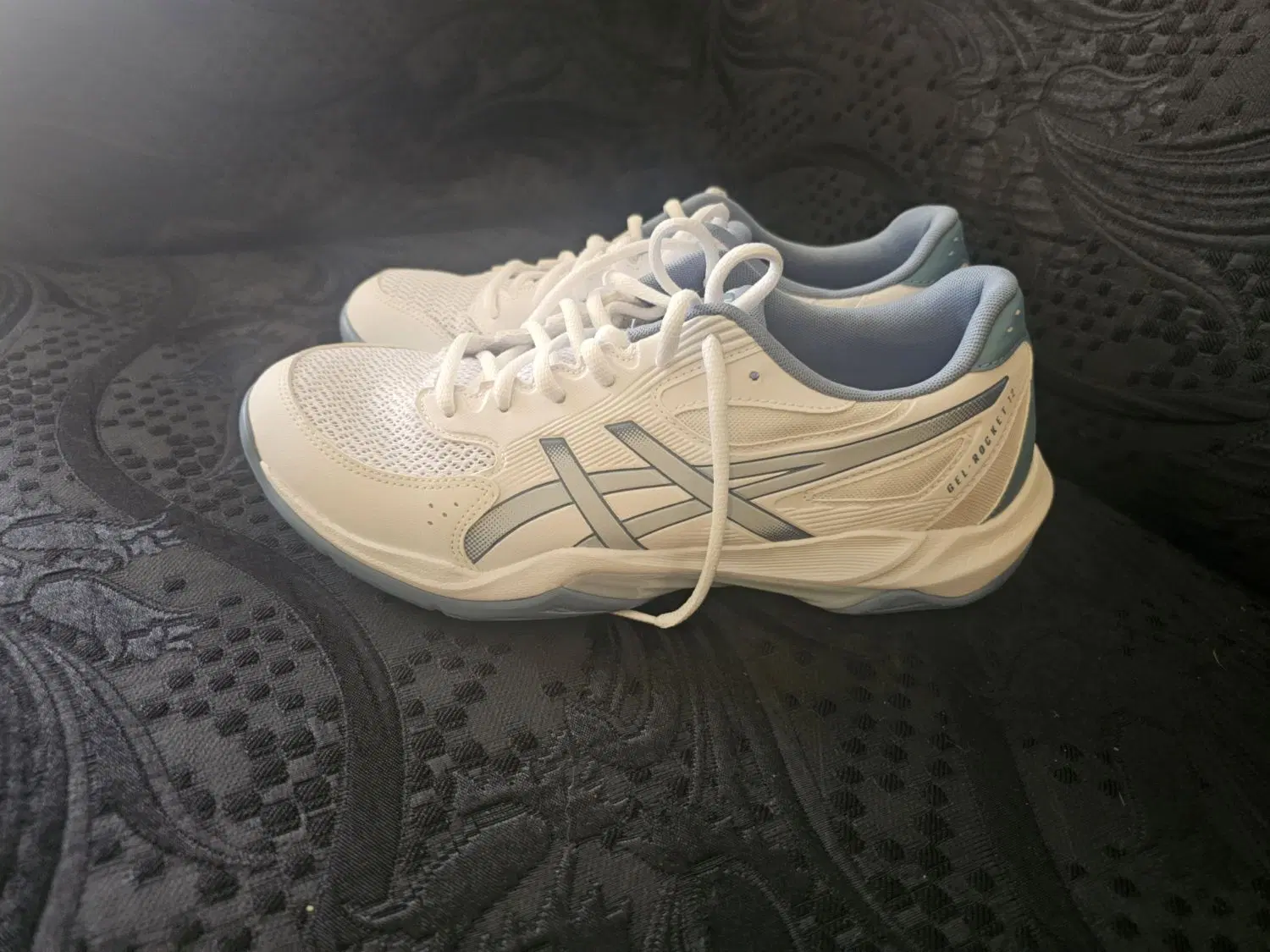 کفش ورزشی.  asics|کیف، کفش، کمربند|تهران, میرداماد|دیوار