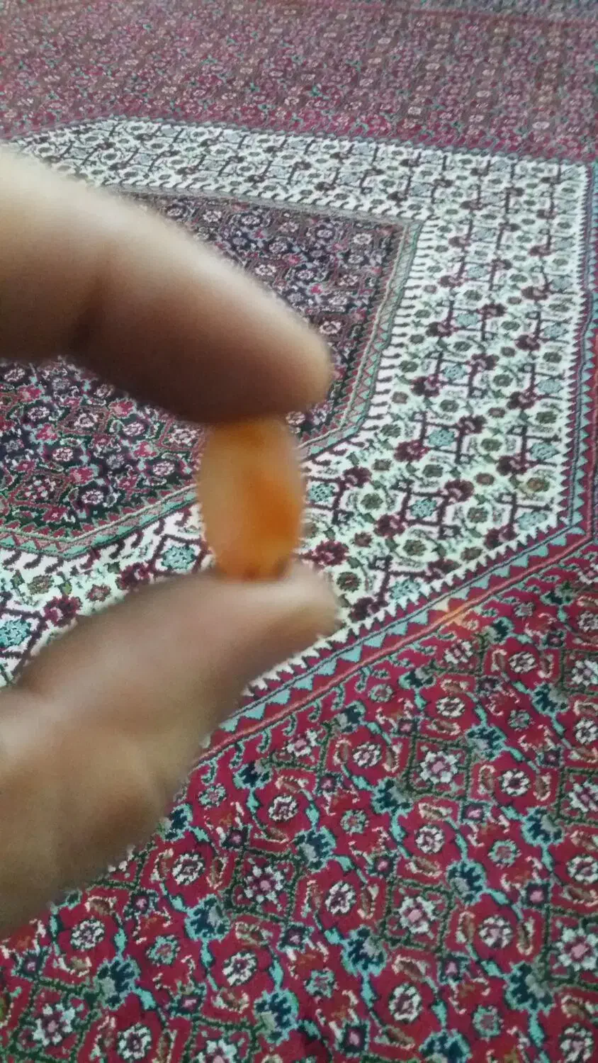 سنگ عقیق یمنی قدیمی، رنگ طبیعی|کلکسیون اشیاء عتیقه|زنجان, |دیوار