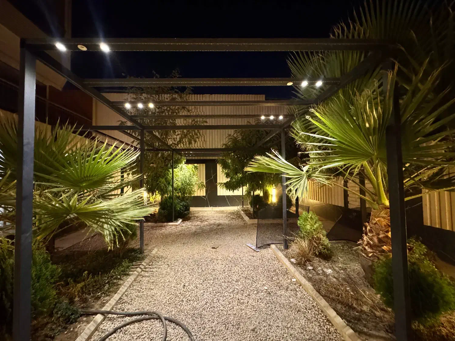 واحد سه خواب حیاط دار تکمیل|فروش آپارتمان|اصفهان, لیمجیر|دیوار