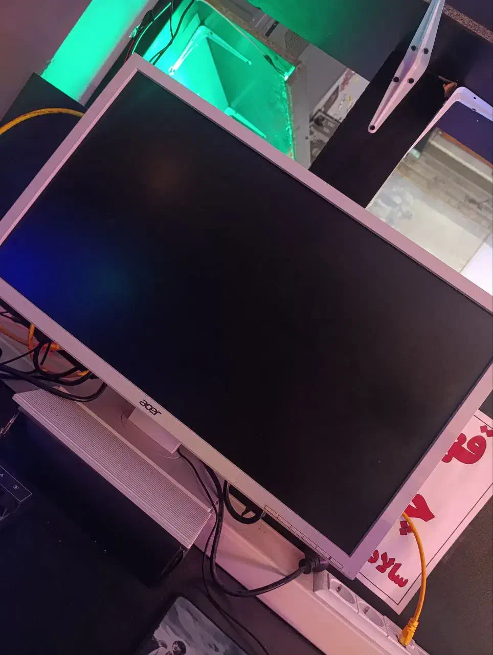 فروش مانیتور و موس و کیبورد|قطعات و لوازم جانبی رایانه|مشهد, سرافرازان|دیوار