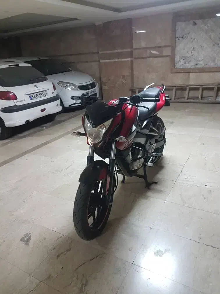 باجاج ان اس ۲۰۰|موتورسیکلت|تهران, یوسفآباد|دیوار