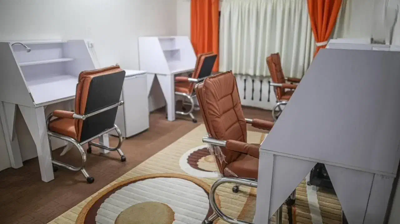 سالن مطالعه دخترانه لیان|خدمات آموزشی|مشهد, آزادشهر|دیوار