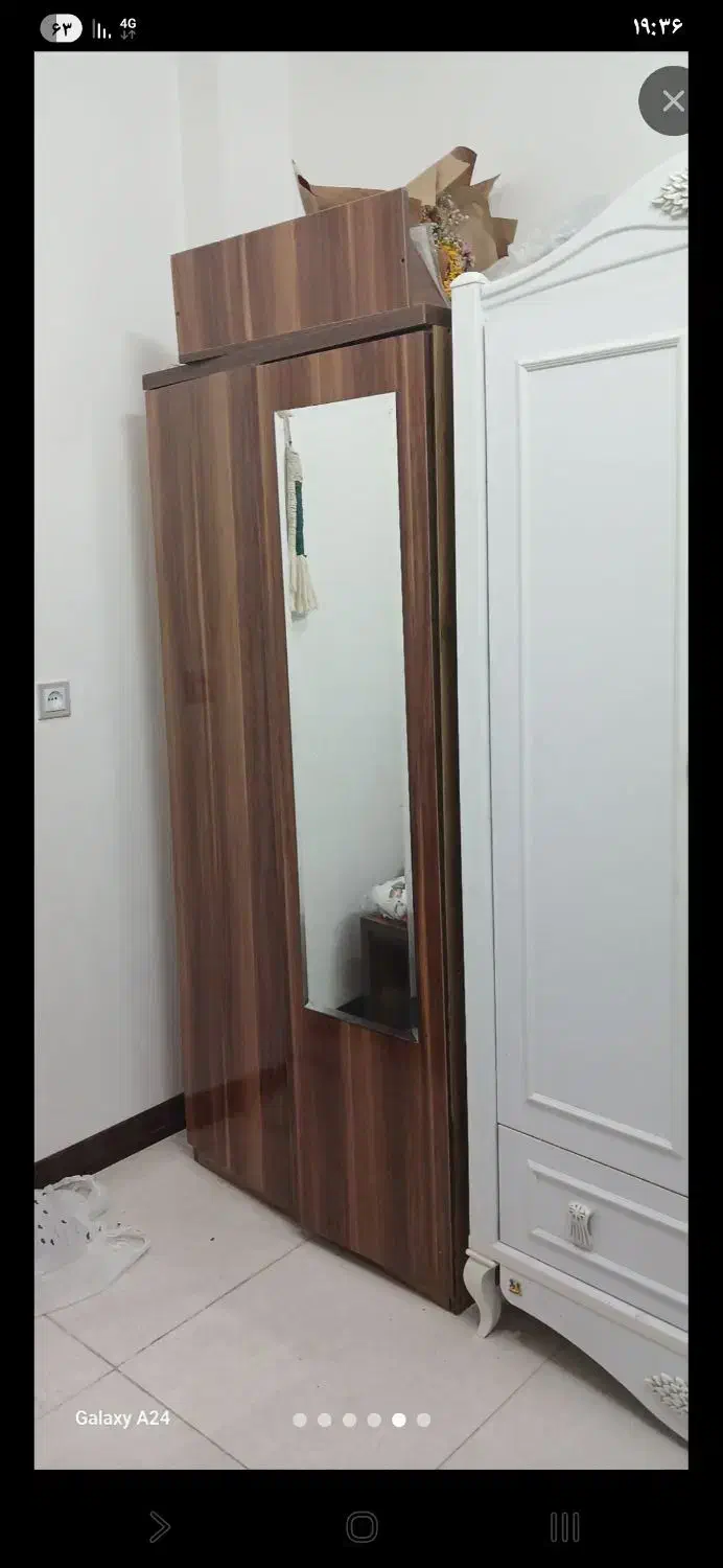 کمد لباس جاکفشی و میز تلویزیون تخفیف خوبم میدم|جاکفشی، کمد، دراور|یزد, |دیوار