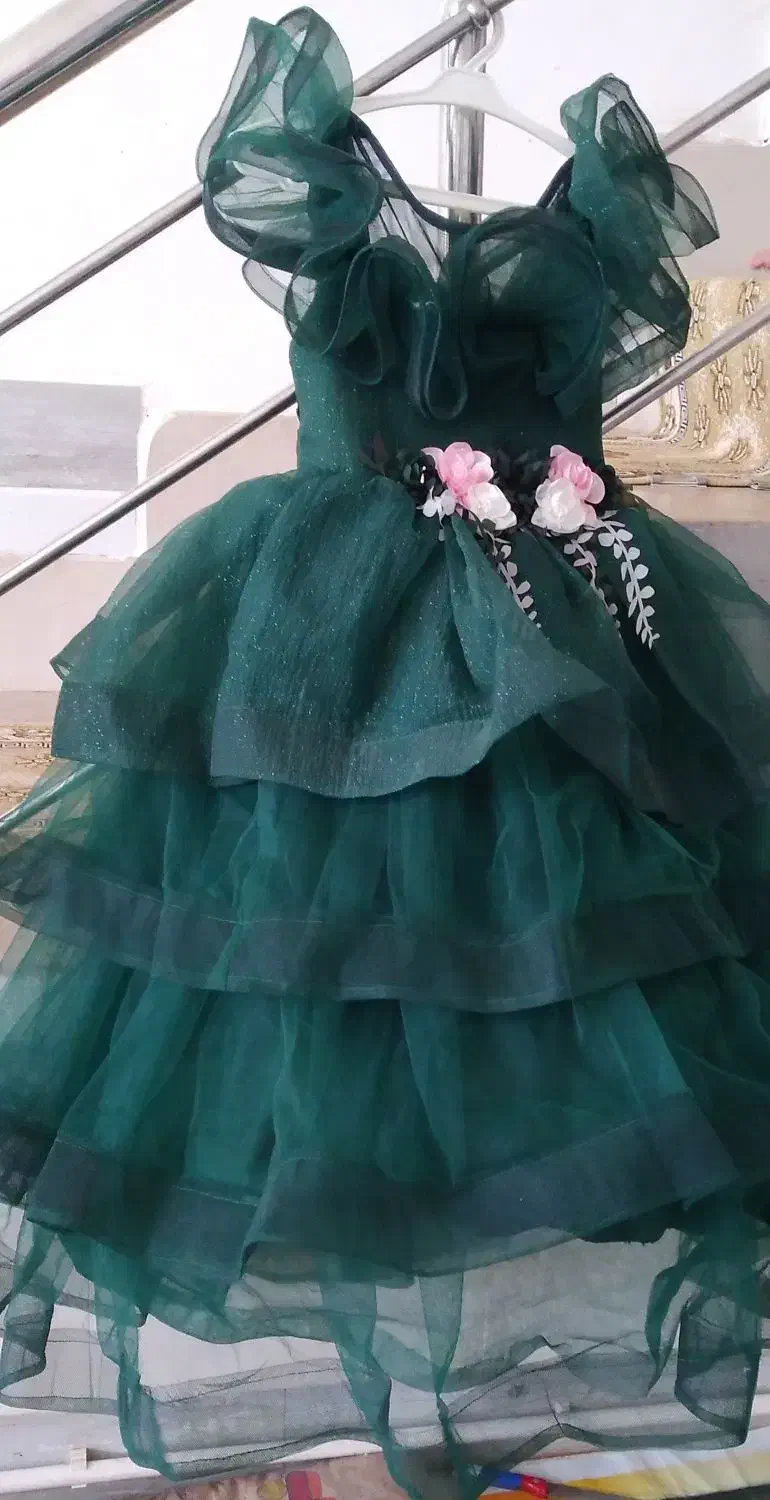 لباس مجلسی|لباس|مرند, |دیوار