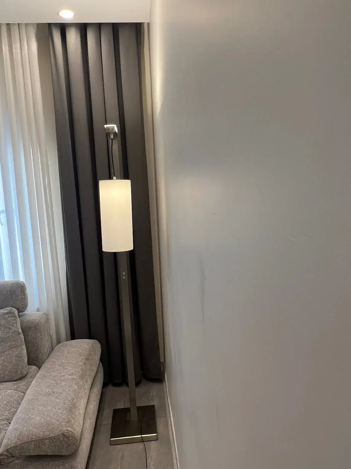 ایاژور ایستاده|چراغ خواب و آباژور|پردیس, فاز ۱۱|دیوار