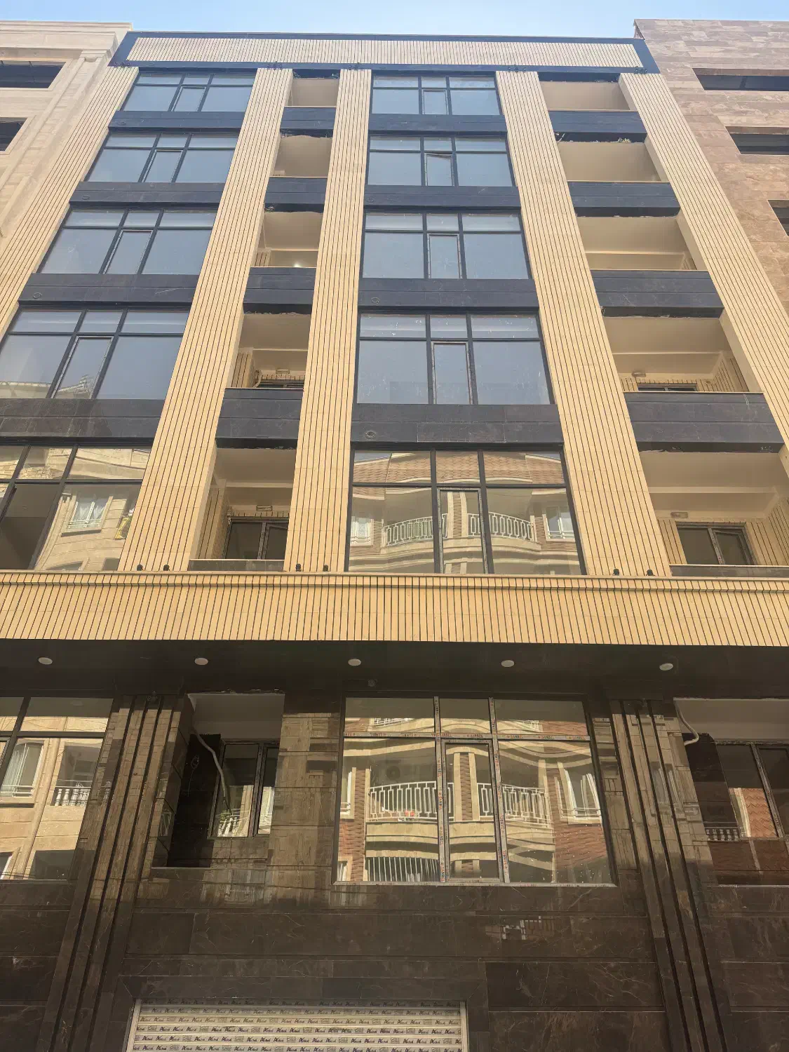 108لوکس فروش فوری الهیه ایران زمین با سالن ورزش|فروش آپارتمان|اسلام‌شهر, شهرک الهیه|دیوار