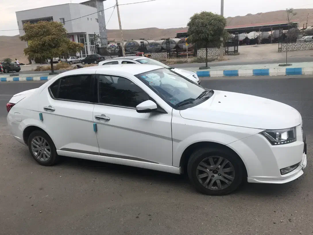 دنا پلاس سادهEF7|خودرو سواری و وانت|مرند, |دیوار