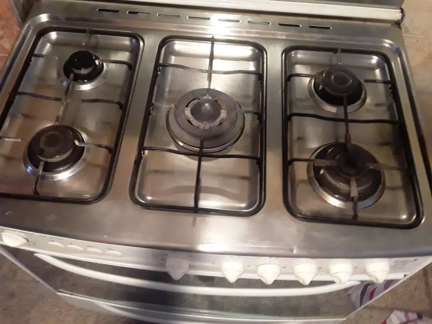 فرگاز تکنو سالم درحد نو سفید|اجاق گاز و لوازم برقی پخت‌وپز|تهران, گلستان (شهرک راه آهن)|دیوار