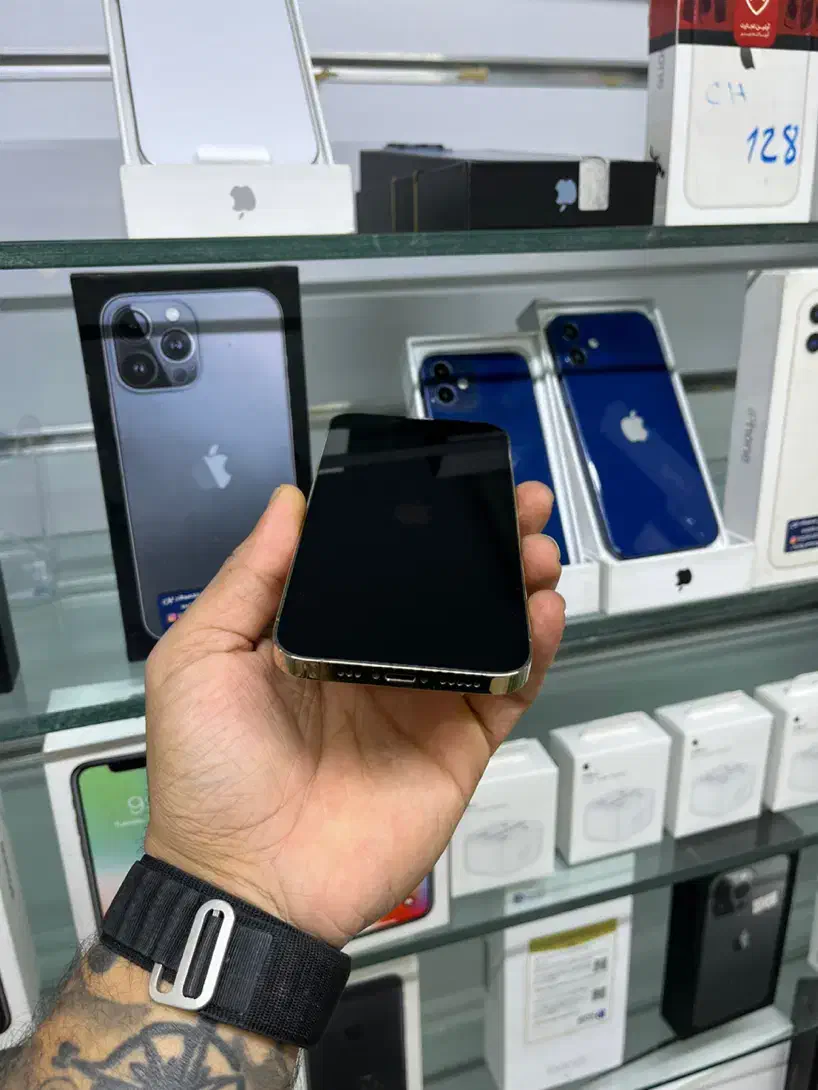 iphone 13pro 256 za باتری ۹۰ درحد|موبایل|تهران, میدان ولیعصر|دیوار
