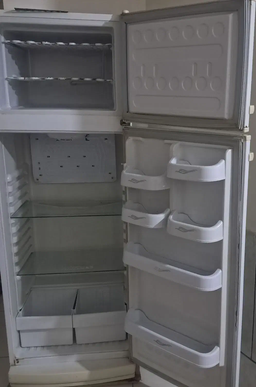 یخچال فریزر|یخچال و فریزر|فولادشهر, B7|دیوار