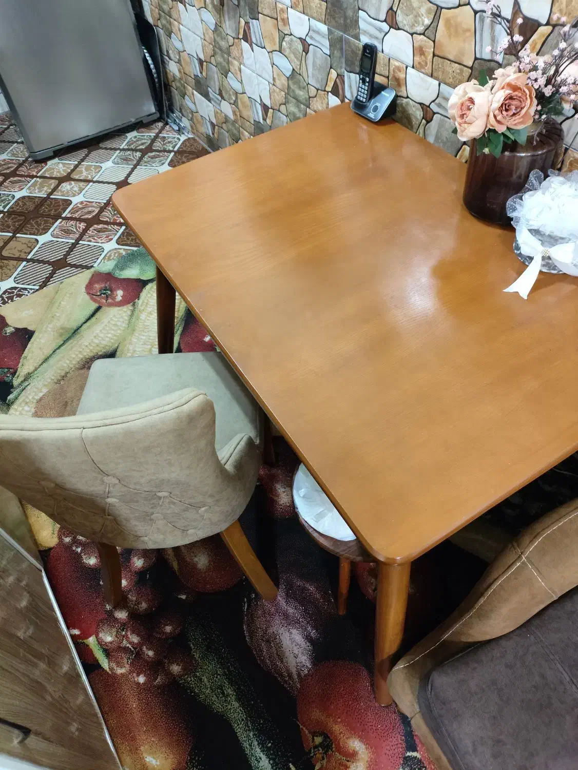 میز ناهار خوری|میز و صندلی غذاخوری|رشت, کوی فکوری|دیوار