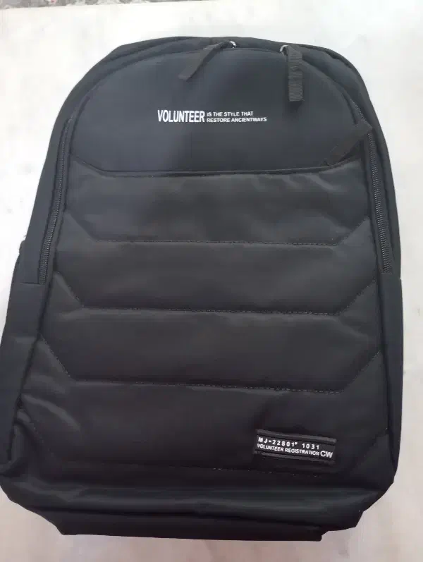 کوله پشتی کاملا نو|کیف، کفش، کمربند|ساوه, |دیوار