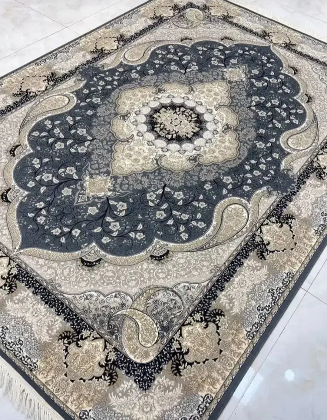 /+فروش فرش ویژه زیر قیمت بازار-/|فرش|اهواز, پادادشهر|دیوار