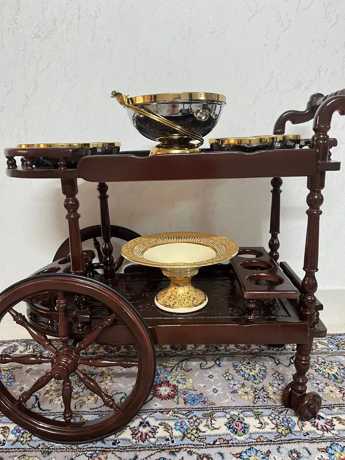 میزبار|مبلمان خانگی و میز عسلی|قم, هنرستان|دیوار