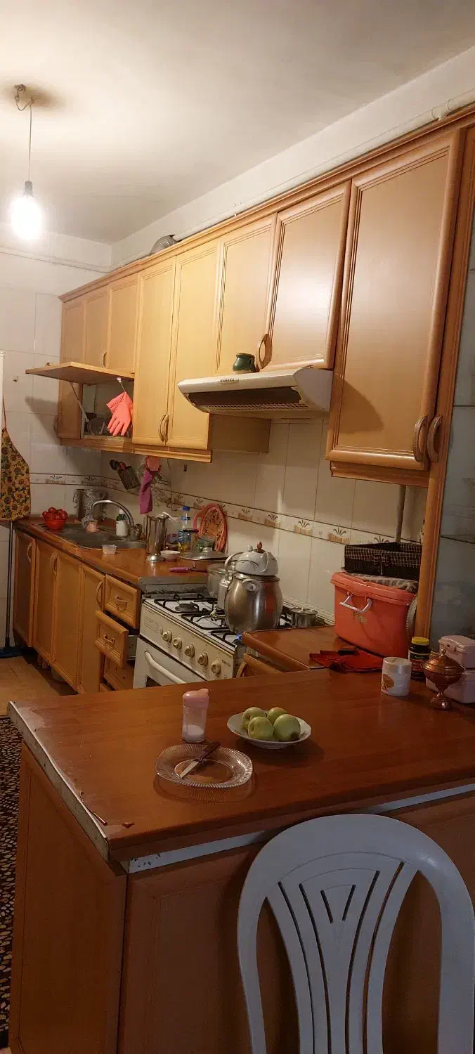 غفاری۱۲۰متردربست پارکینگ۵۰۰ب۳|اجارهٔ خانه و ویلا|اراک, |دیوار