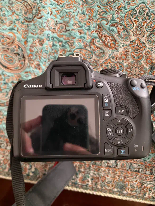 دوربین کنون d2000|دوربین عکاسی و فیلمبرداری|کرج, پیشاهنگی|دیوار