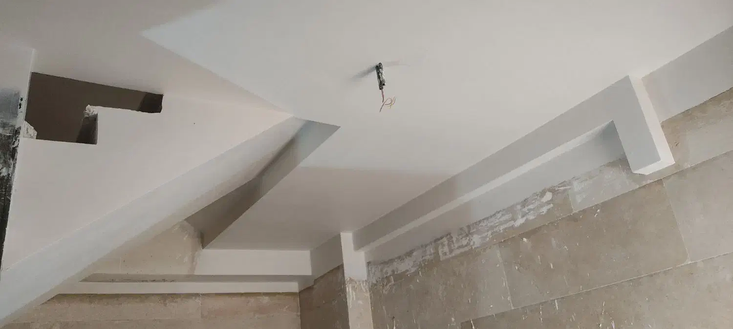 گچکاری و لکه گیری انجام میدم|خدمات پیشه و مهارت|مهاجران, |دیوار