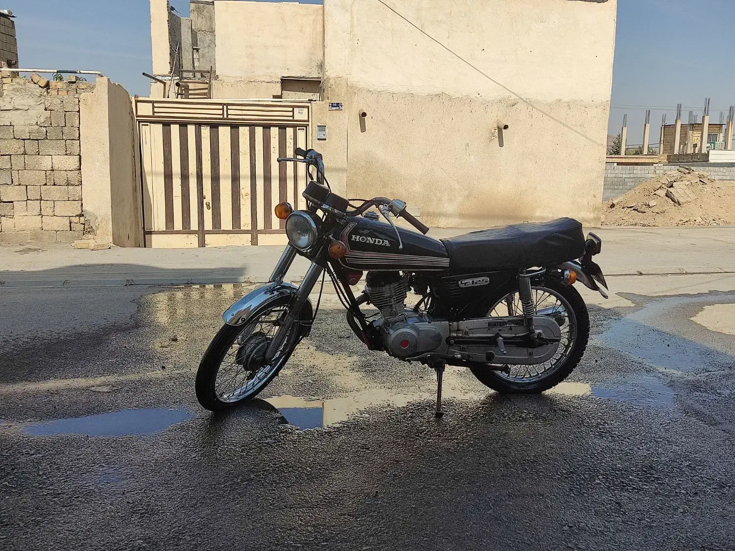 هوندا ۱۲۵پیشرو|موتورسیکلت|مبارکه, |دیوار