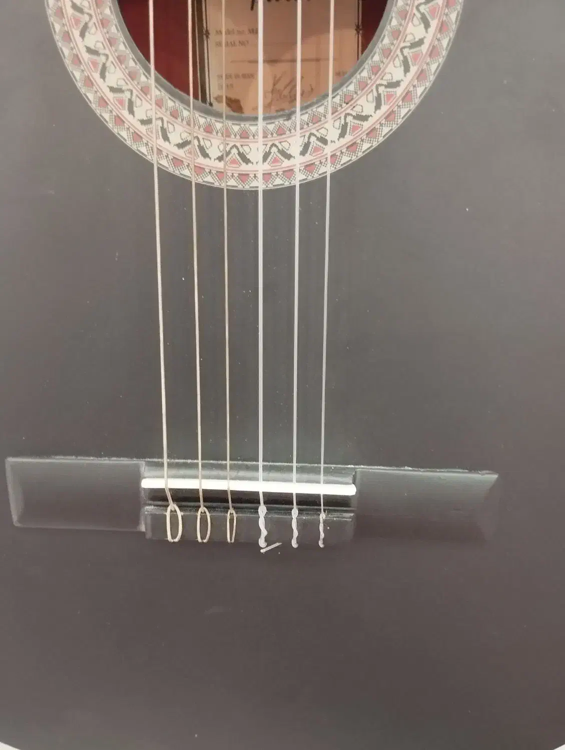 گیتار کلاسیک پارسی|گیتار، بیس، امپلیفایر|آبادان, |دیوار