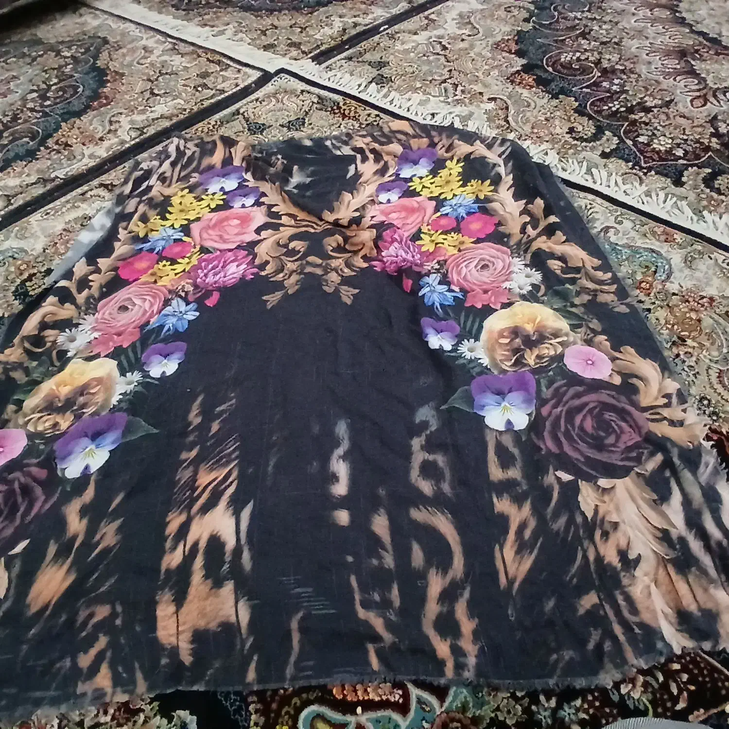 روسری|لباس|یزد, |دیوار