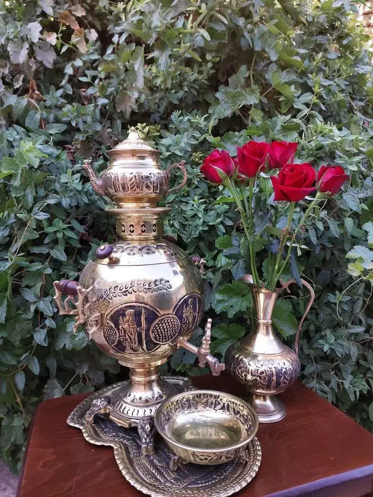 سماور زغالی|کلکسیون اشیاء عتیقه|مشهد, گرجی علیا|دیوار