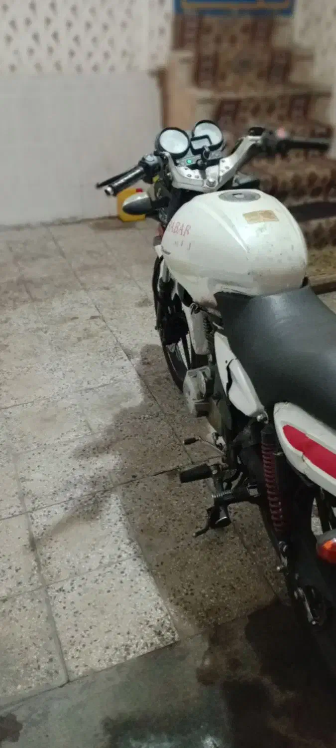 موتور ۱۸۰ سی سی مدارک کامل|موتورسیکلت|نهاوند, |دیوار