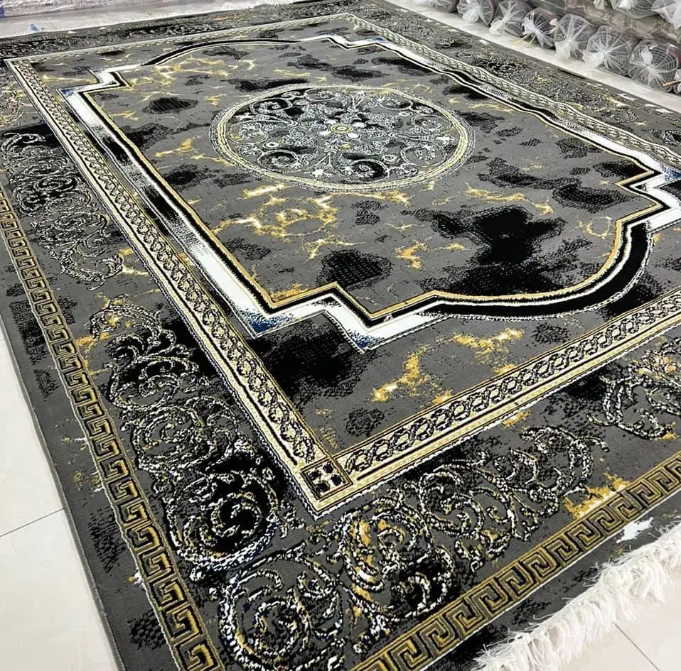 ۱۲متری سه میلیون وهشتصدهزارتومان|فرش|شیراز, شهرک فرزانگان|دیوار