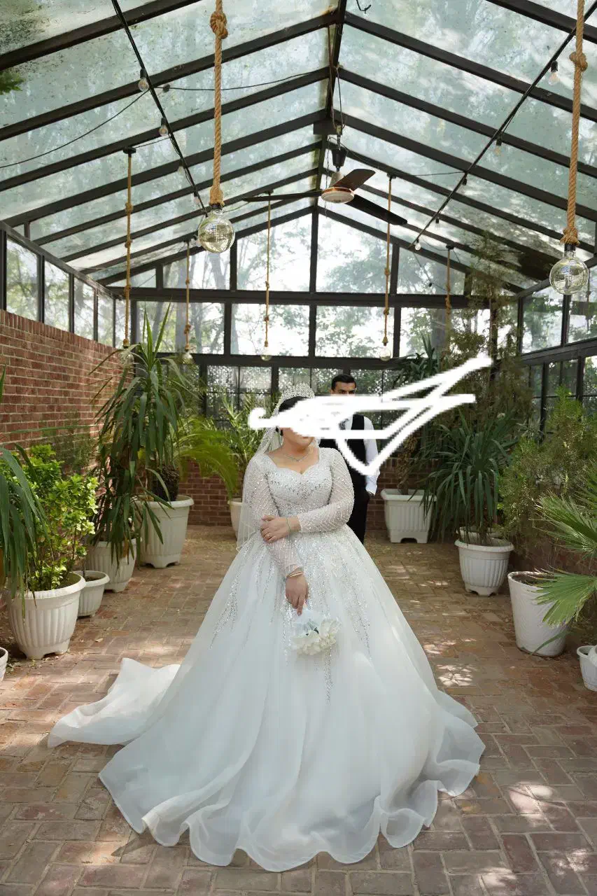 لباس عروس|لباس|ری, دیلمان|دیوار