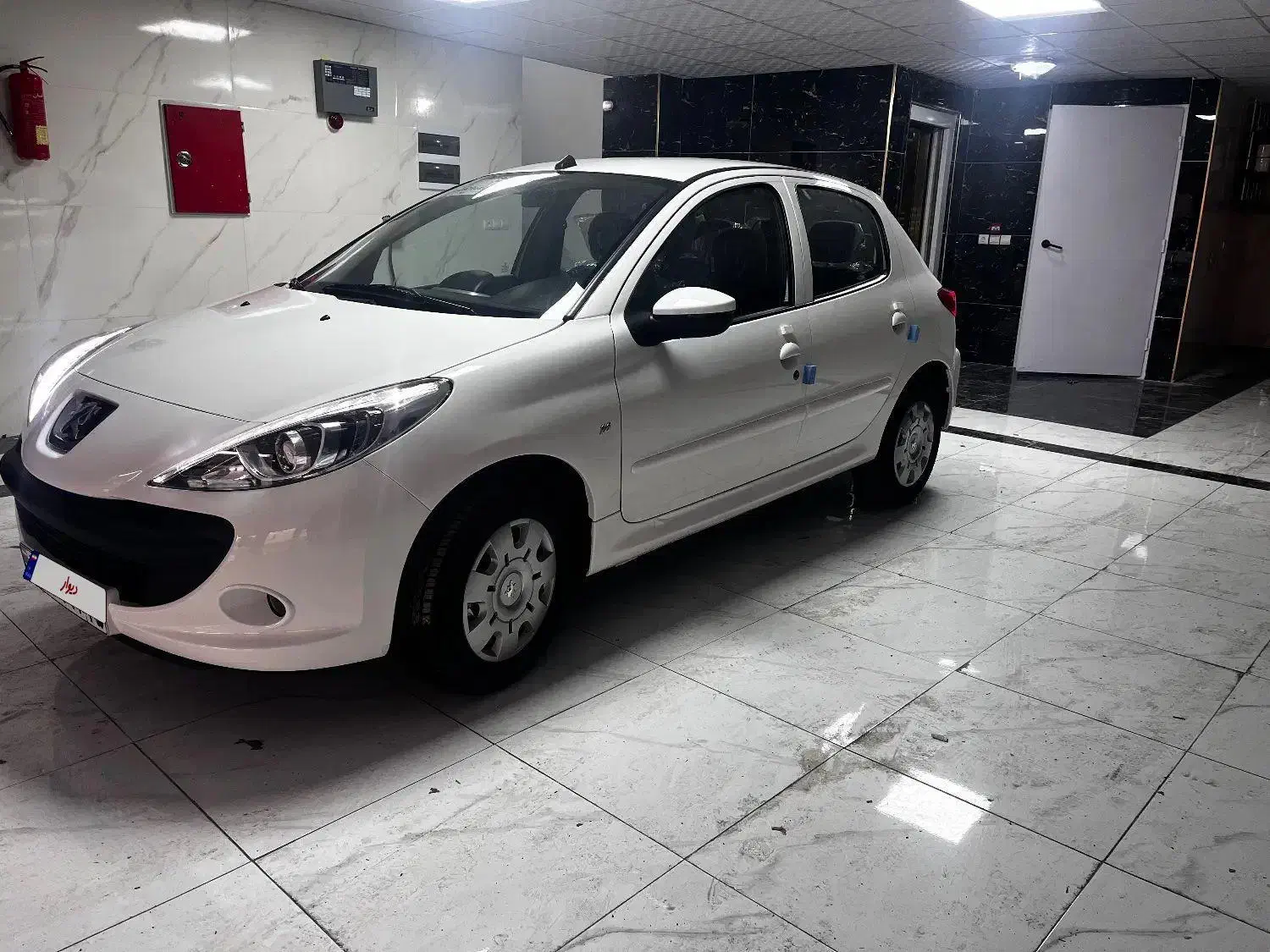 پژو۲۰۷|خودرو سواری و وانت|تبریز, |دیوار