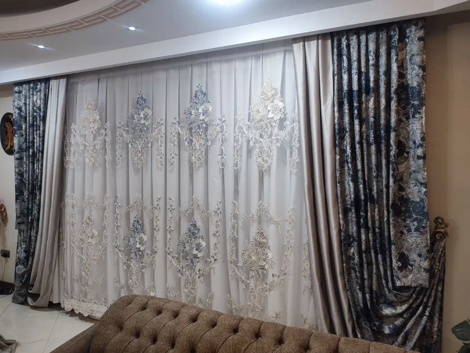 پرده و والان|پرده، رانر، رومیزی|شهر ری, شهید غیوری (ابن باویه)|دیوار