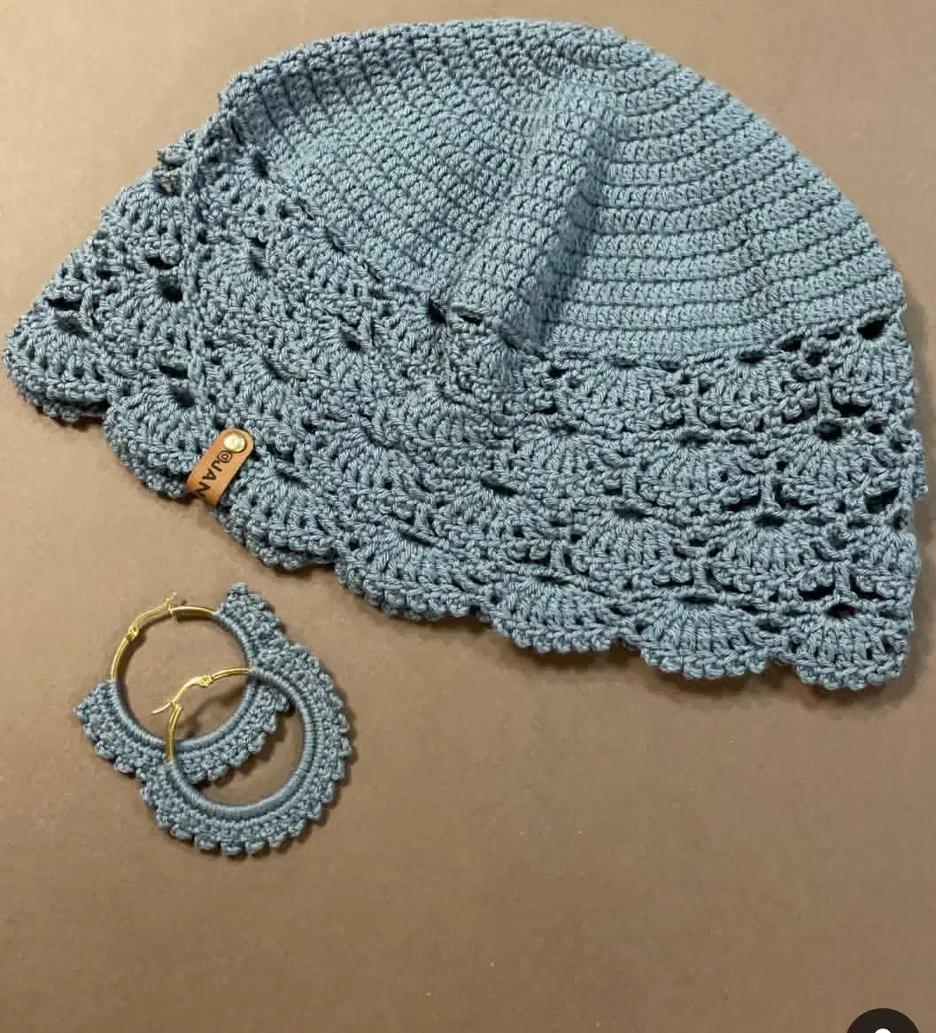 کلاه بافتنی|لباس|نیشابور, هفده شهریور|دیوار