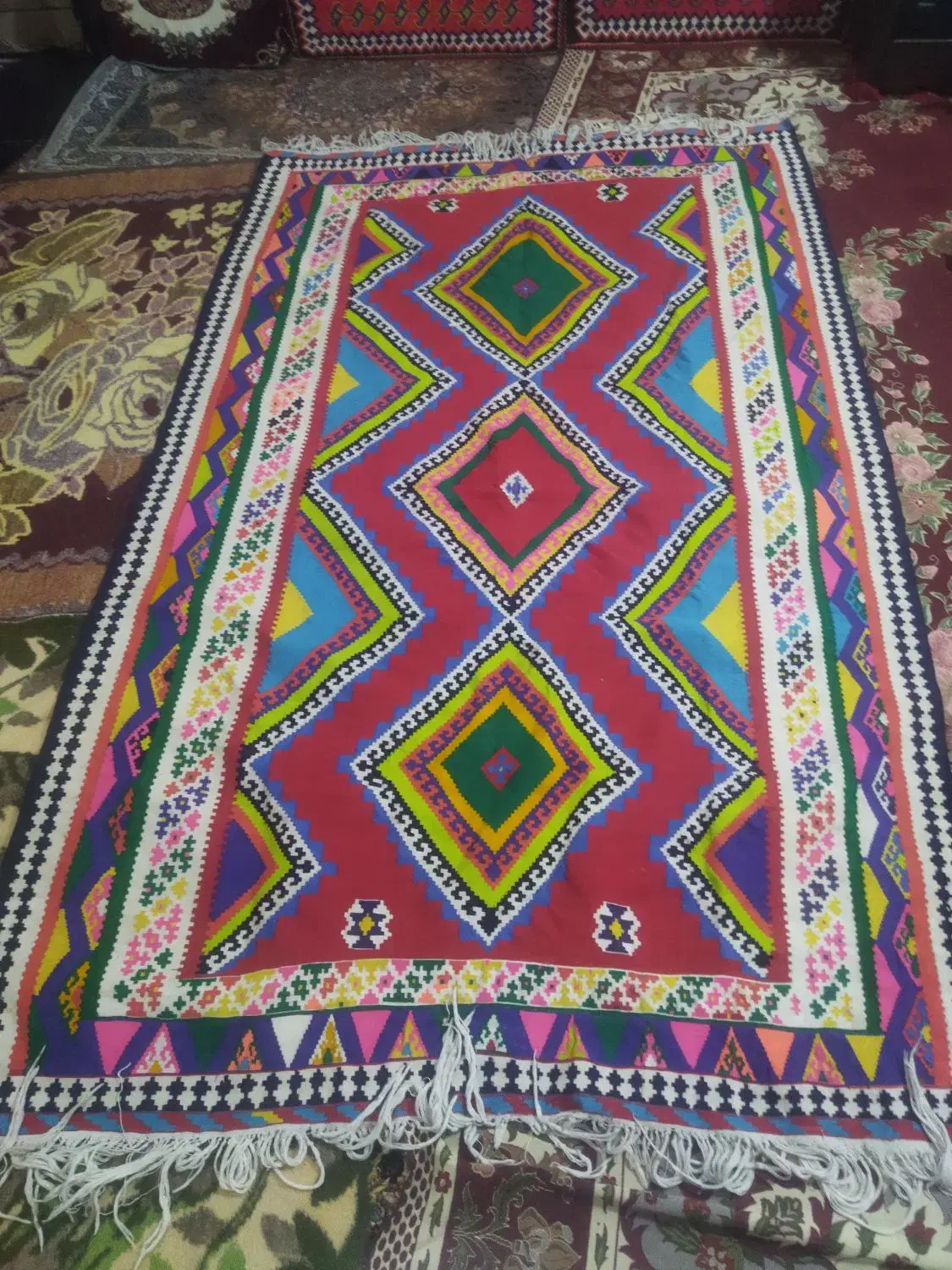 یک عدد گلیم|گلیم، جاجیم، گبه|فیروزآباد (فارس), |دیوار