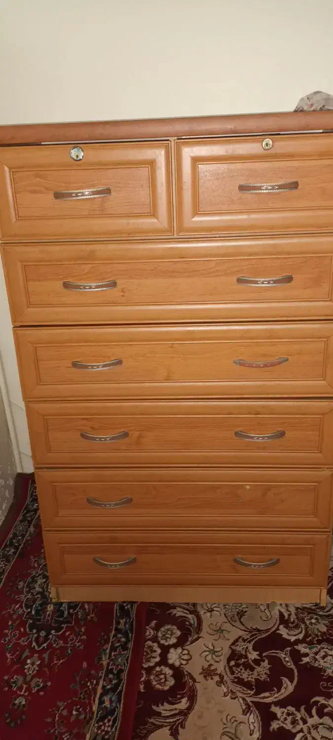 دراور|جاکفشی، کمد، دراور|اسلام‌شهر, مظفریه|دیوار