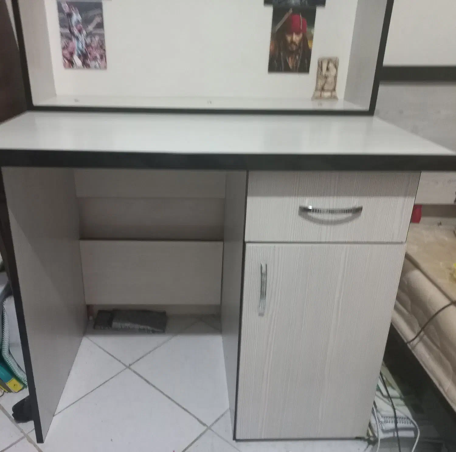 میز تحریر|میز تحریر و کامپیوتر|تهران, صادقیه|دیوار