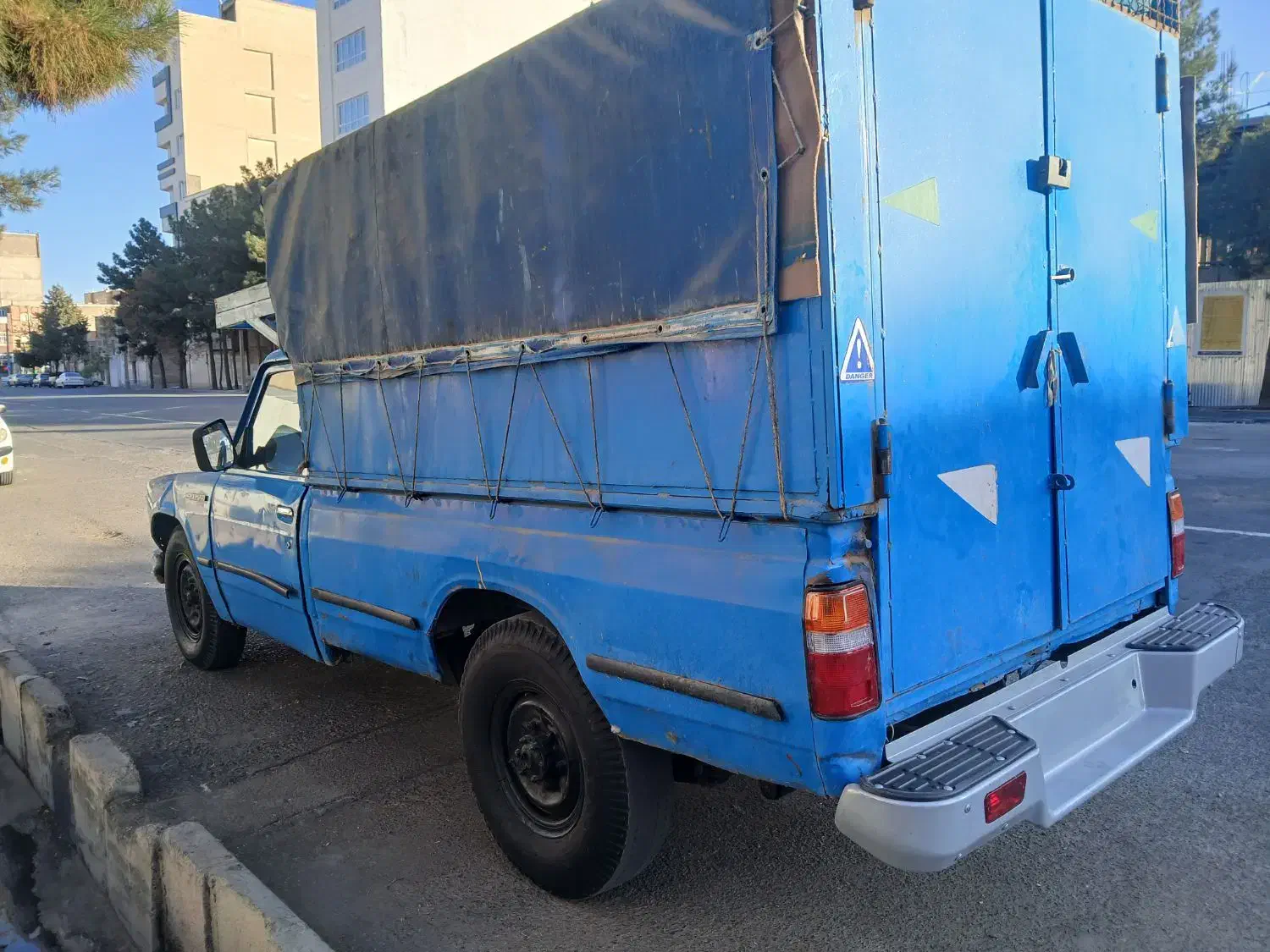 نیسان دوگانه کارخونه مدل۸۸تناژ۳۸۰۰|خودرو سواری و وانت|سبزوار, غرب نیروگاه|دیوار