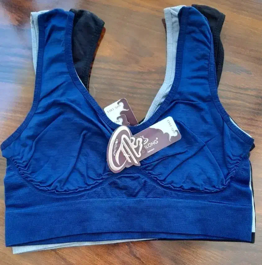 نیم تنه|لباس|شیروان (خراسان), |دیوار