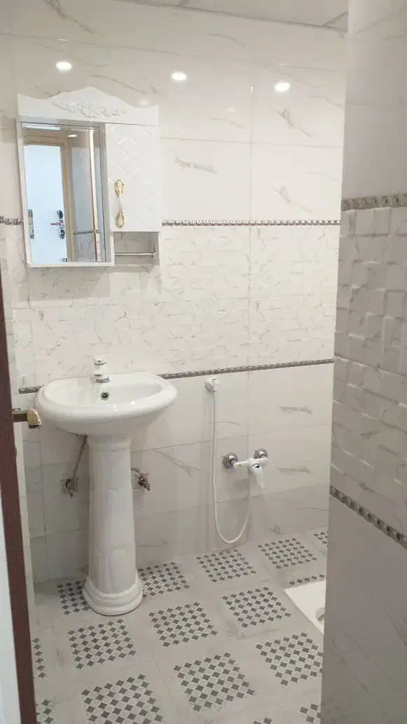 ۸۰ متر ۲ خواب فول امکانات سی متری جی