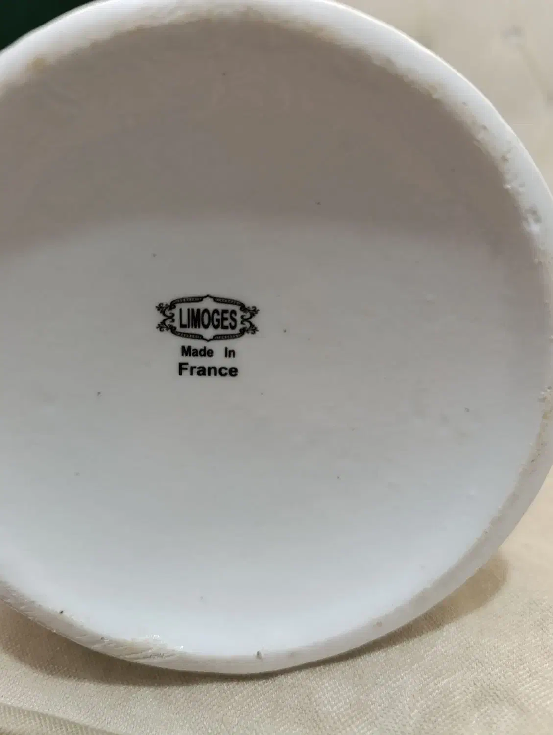 پارچ عتیقه|کلکسیون اشیاء عتیقه|چهارباغ, |دیوار