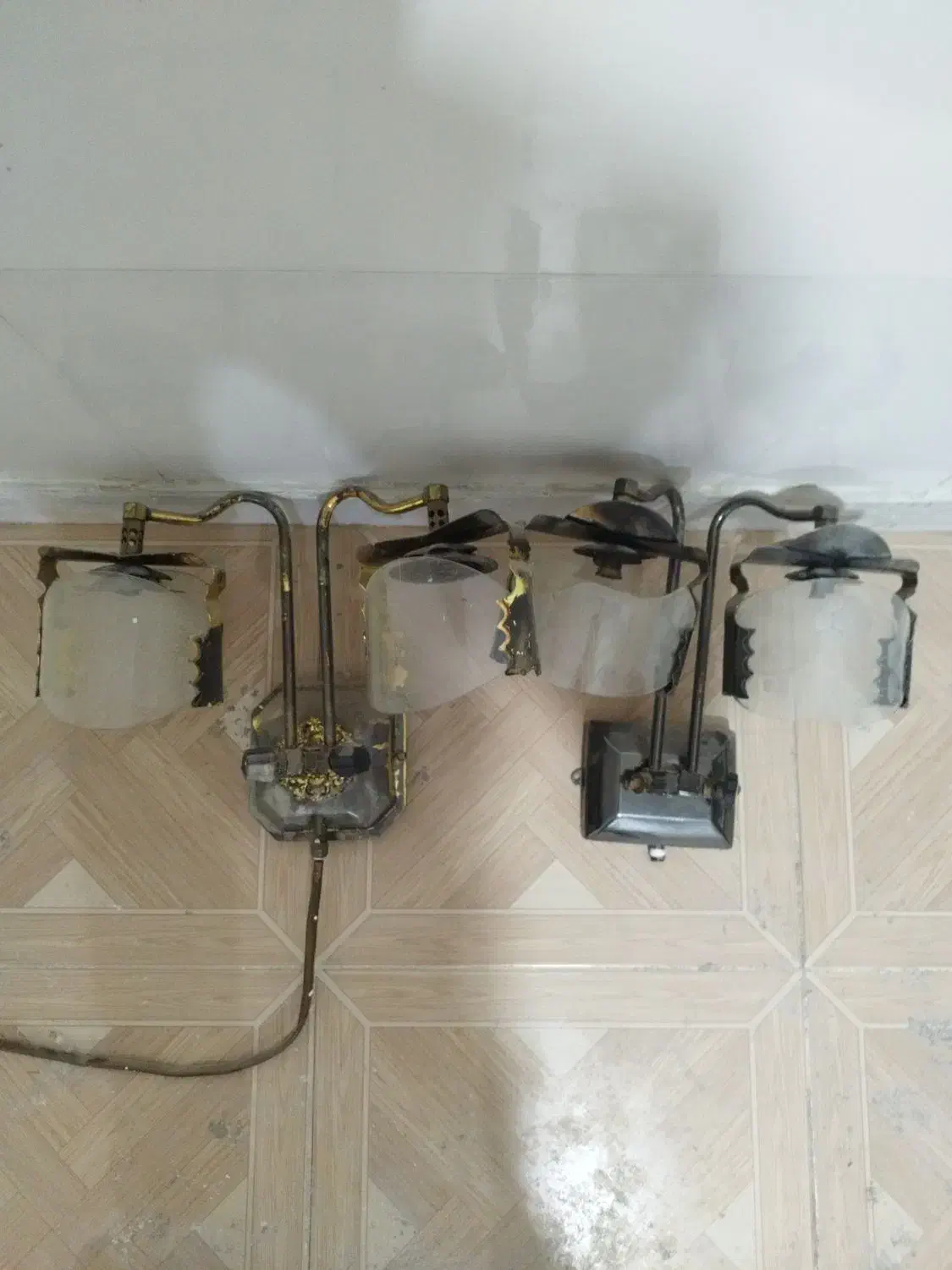 دو عدد روشنایی گازی دو قلو|لوستر و چراغ آویز|شیراز, پودنک|دیوار