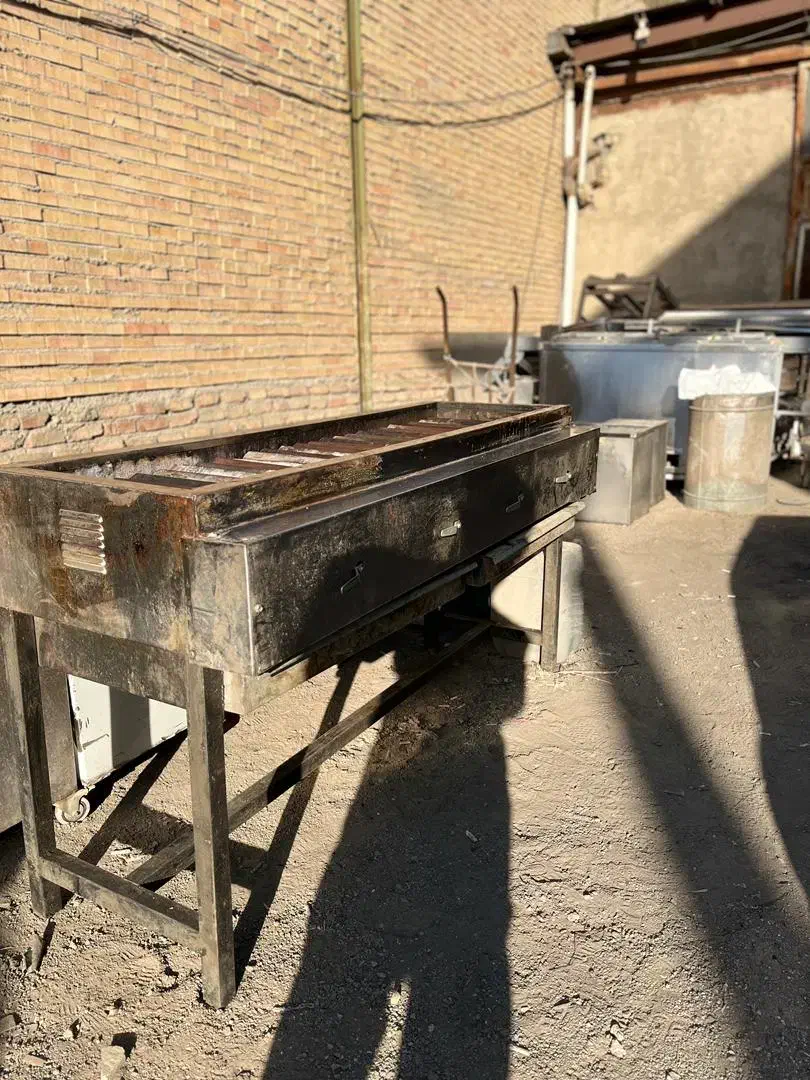 منقل گازی یک نیم متری کم کار کرد|اجاق گاز و لوازم برقی پخت‌وپز|چهاردانگه (تهران), |دیوار