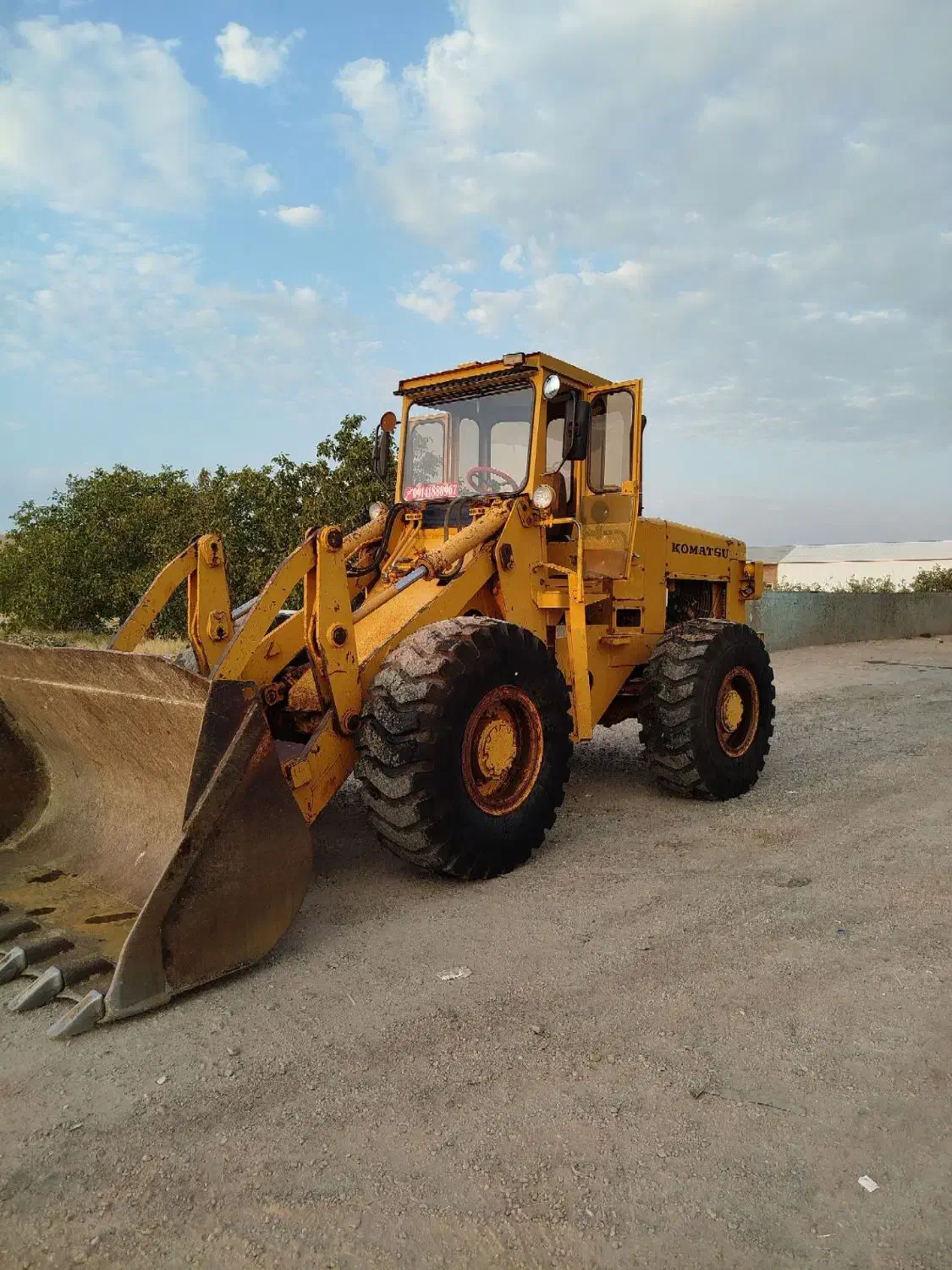 لودر کوماتسو 90استثنایی|خودرو سنگین|ارومیه, |دیوار