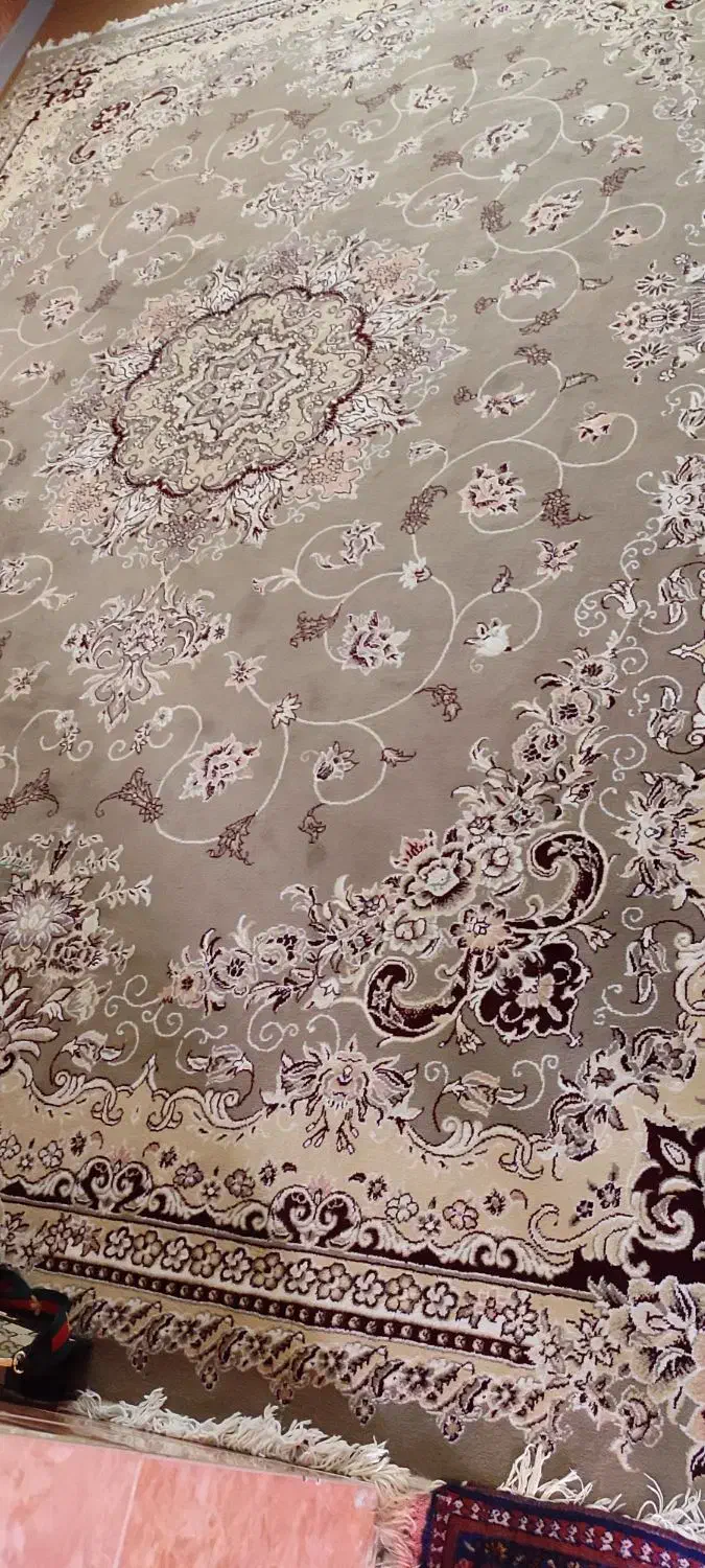 ۲ عدد فرش گردویی|فرش|لردگان, |دیوار