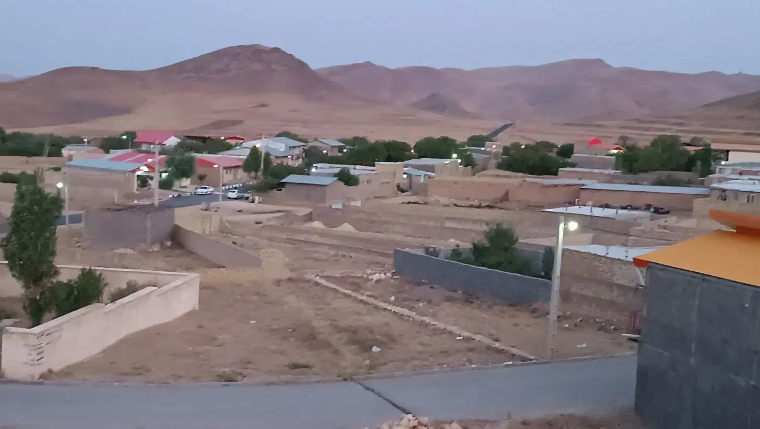 زمین مسکونی روستای ازبیزان|فروش زمین و ملک کلنگی|خرقان, |دیوار