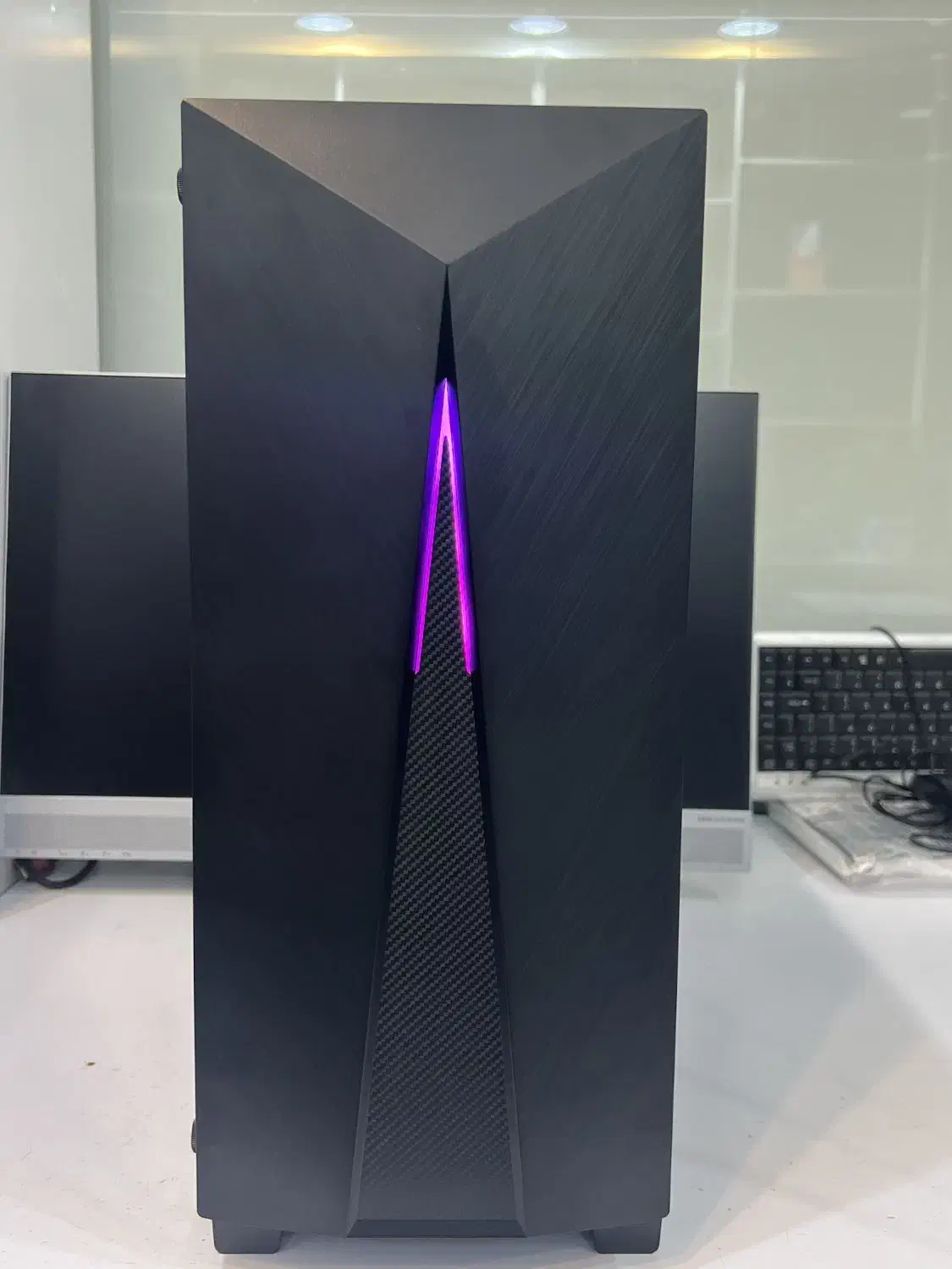 کیس گیمینگ و رندرینگ اقتصادی|رایانه رومیزی|تهران, فلسطین (میدان انقلاب)|دیوار