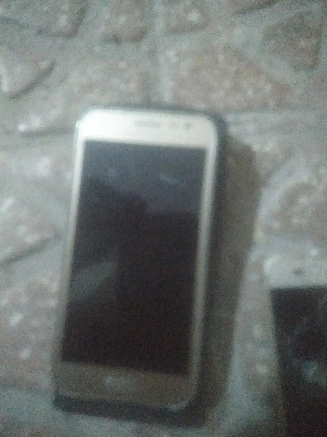 گوشی جی دو خیلی تمیز برد خراب السیدی فابریک|موبایل|تبریز, |دیوار