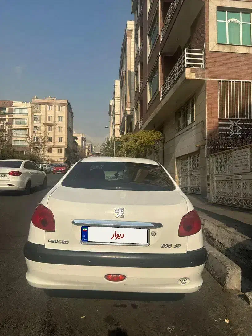 ۲۰۶ اس دی|خودرو سواری و وانت|اندیشه, اندیشه فاز ۳|دیوار