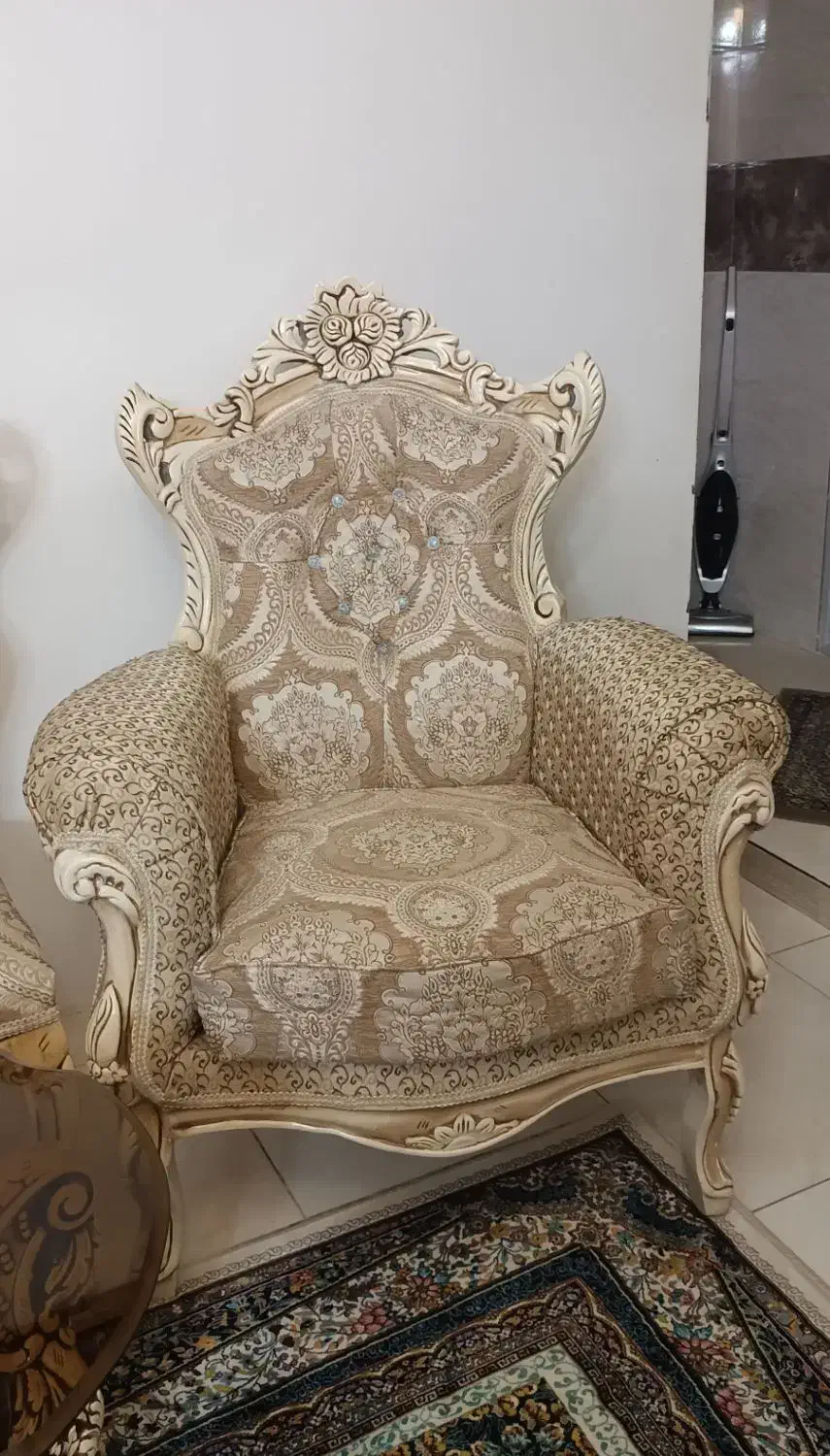 مبل سلطنتی|مبلمان خانگی و میز عسلی|سلماس, |دیوار