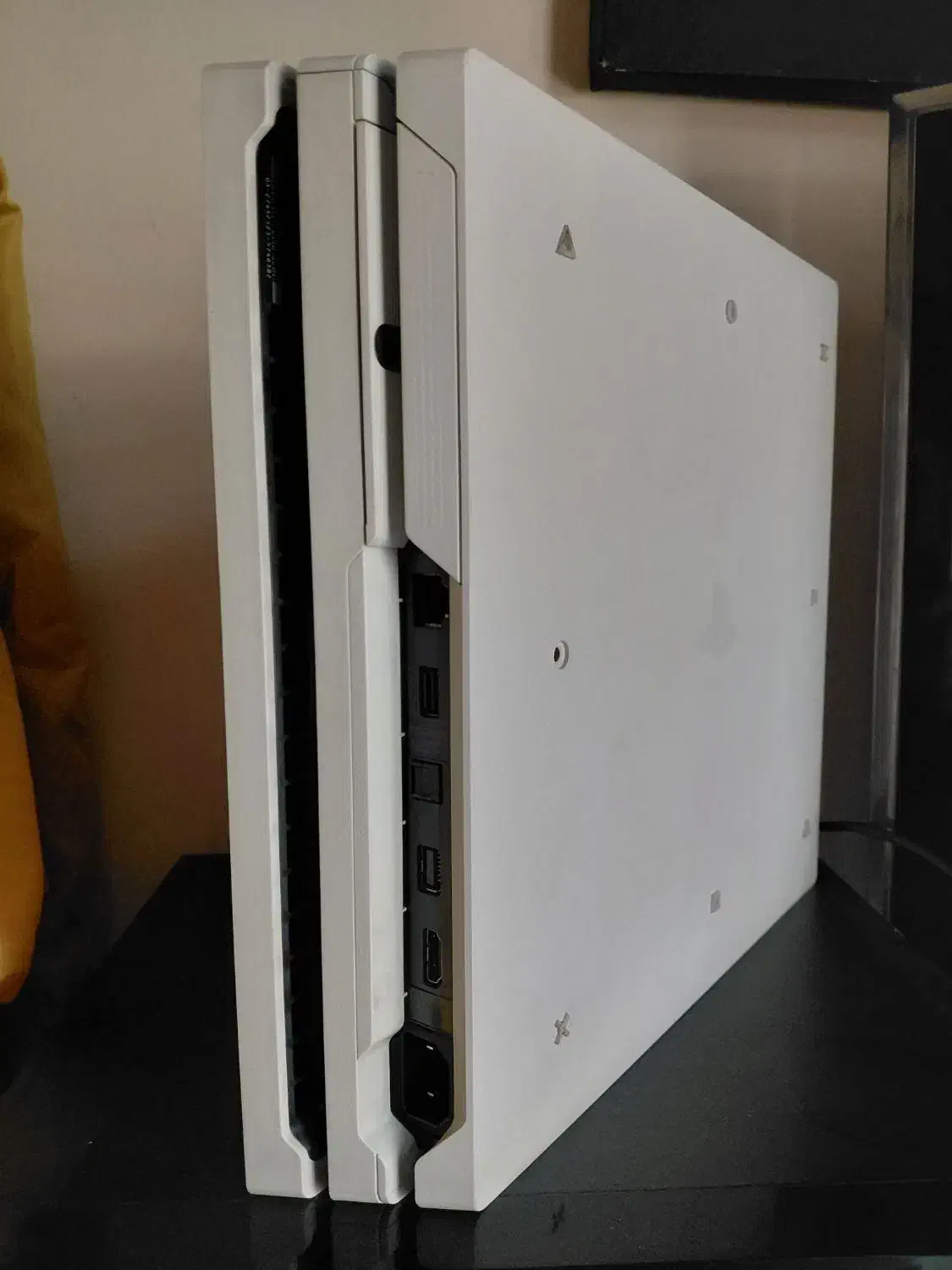 ps4 pro 1tb|کنسول، بازی ویدئویی و آنلاین|تهران, علی‌آباد|دیوار