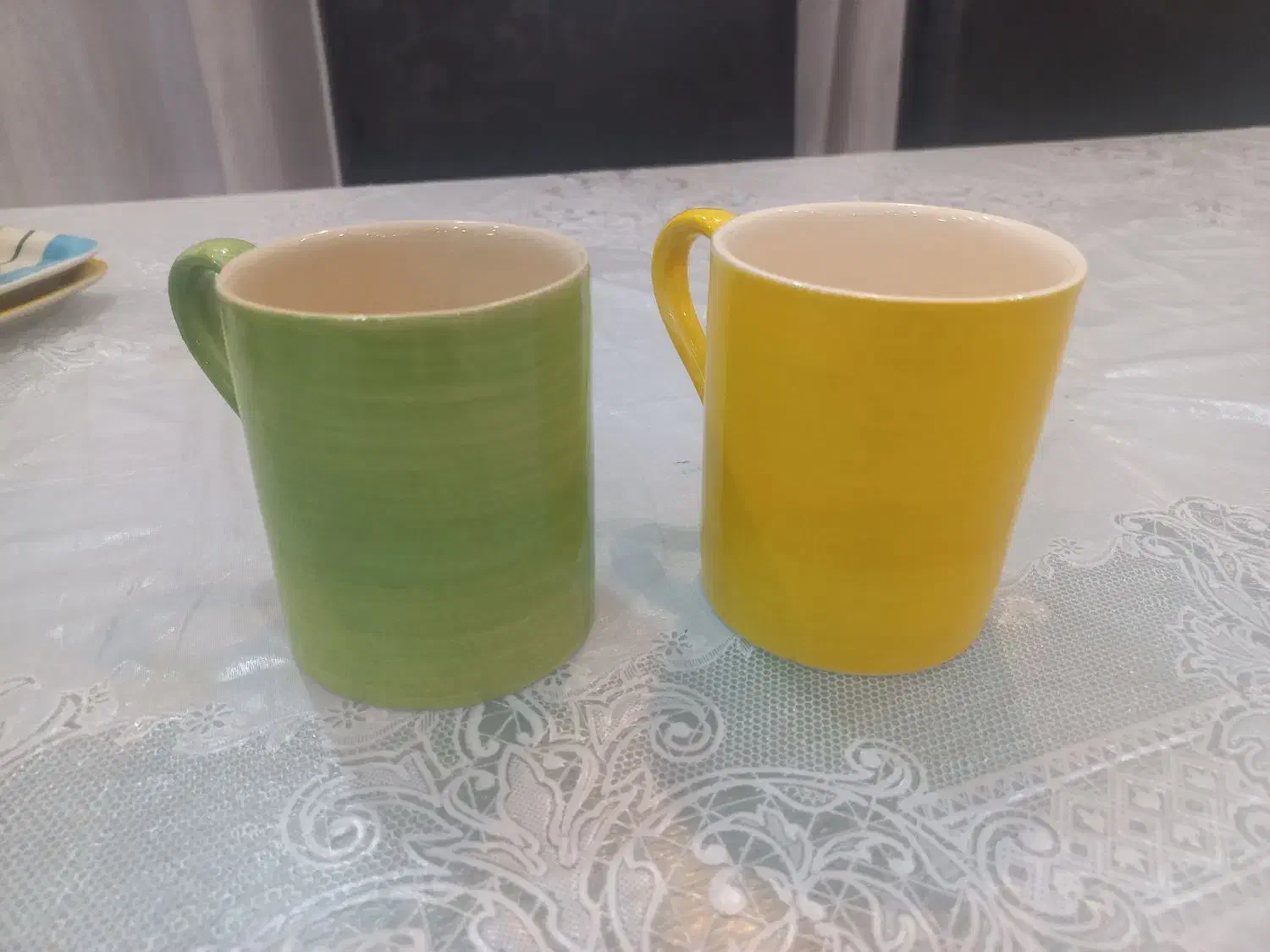 سرویس دو نفره چینی کار دست هست|ظروف سرو و پذیرایی|پردیس, فاز ۸|دیوار