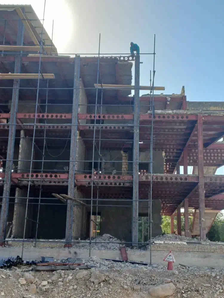 انجام کلیه تعمیرات جزئی و کلی ساختمان|خدمات پیشه و مهارت|شیراز, ارم|دیوار